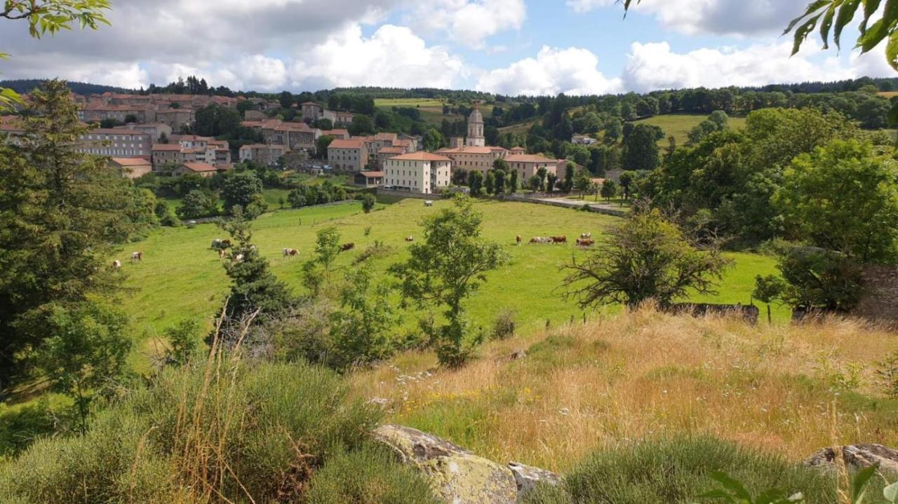 Gite Le Petit Nice Pradelles Buitenkant foto